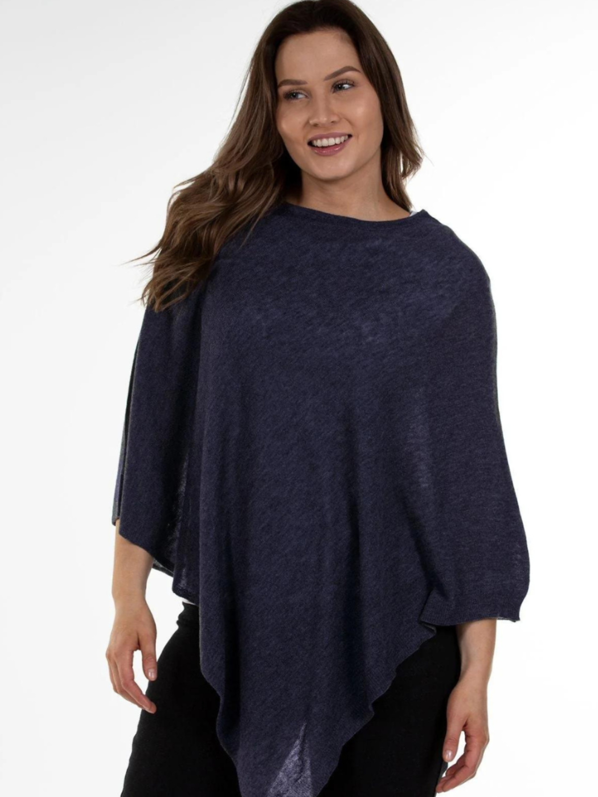 Poncho Juolas tummansininen, Lasessor