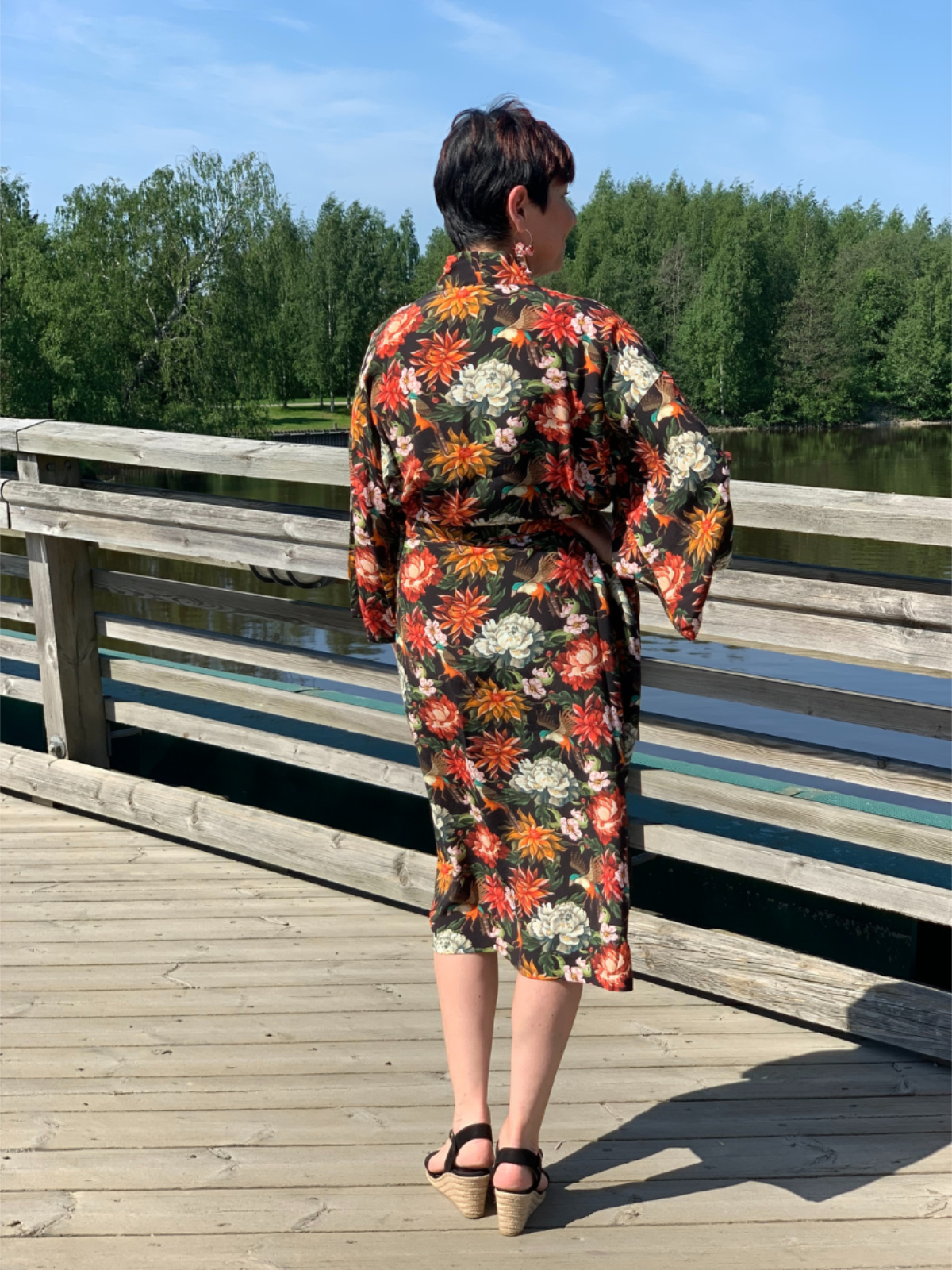 Kimono, aamutakki Kolibri