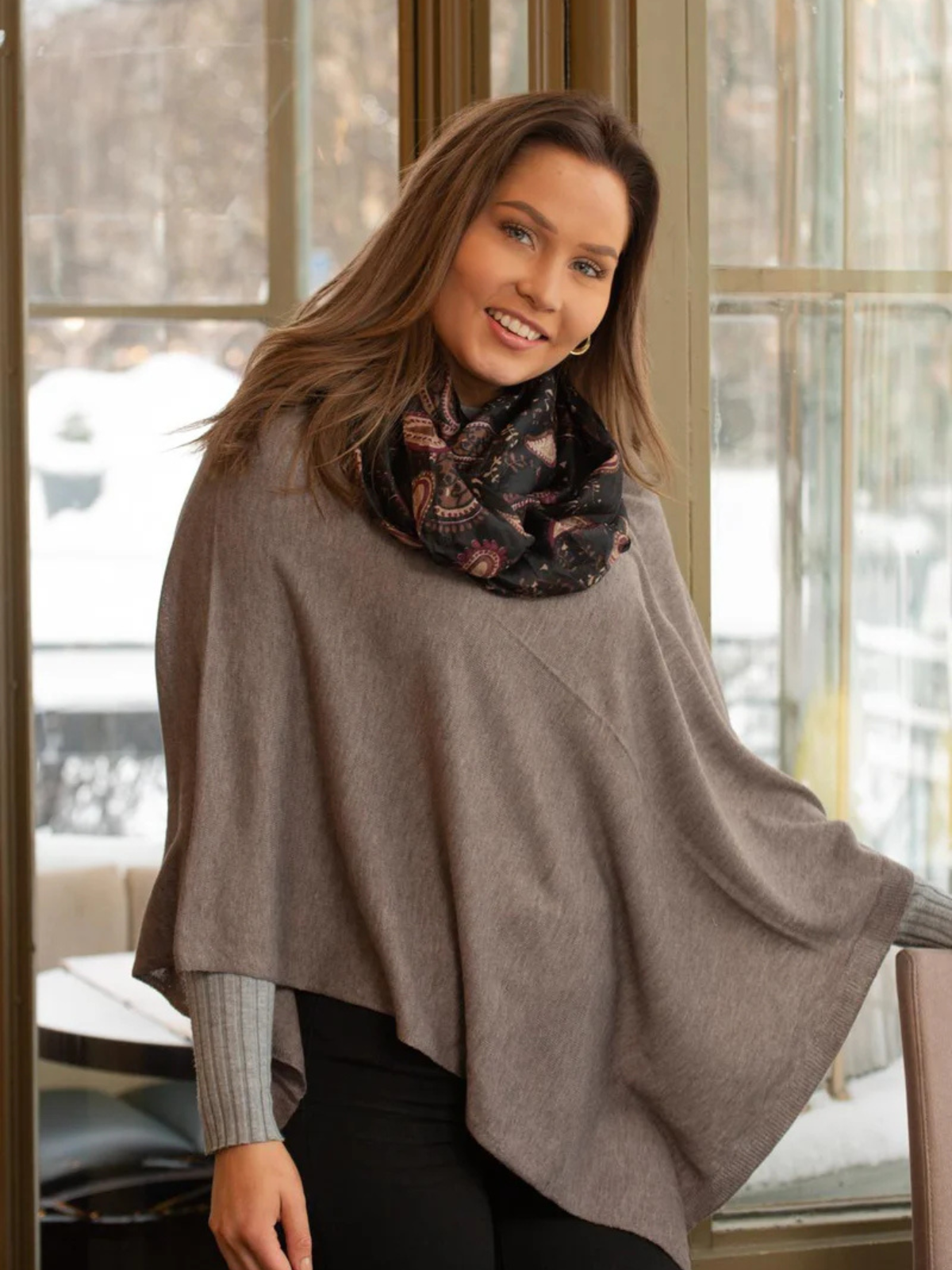 Poncho Juolas nutria, Lasessor