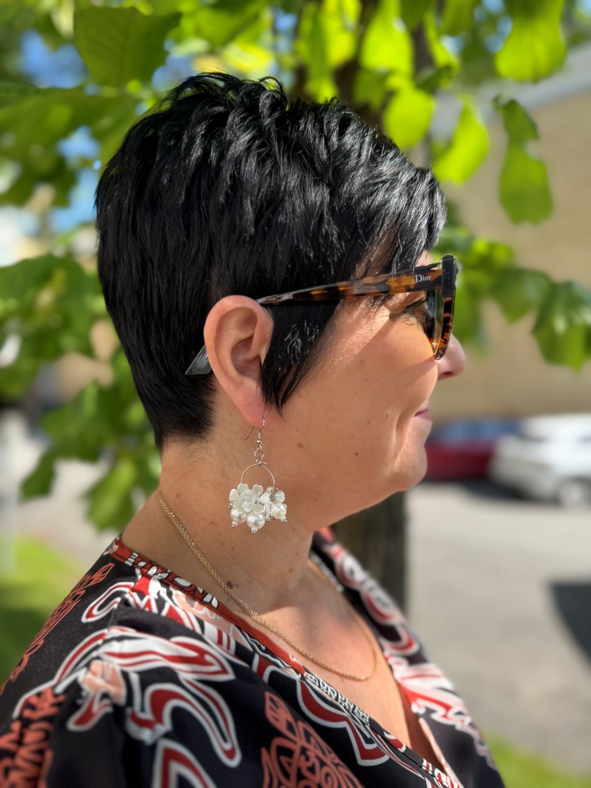 Korvakorut rengas valkoinen