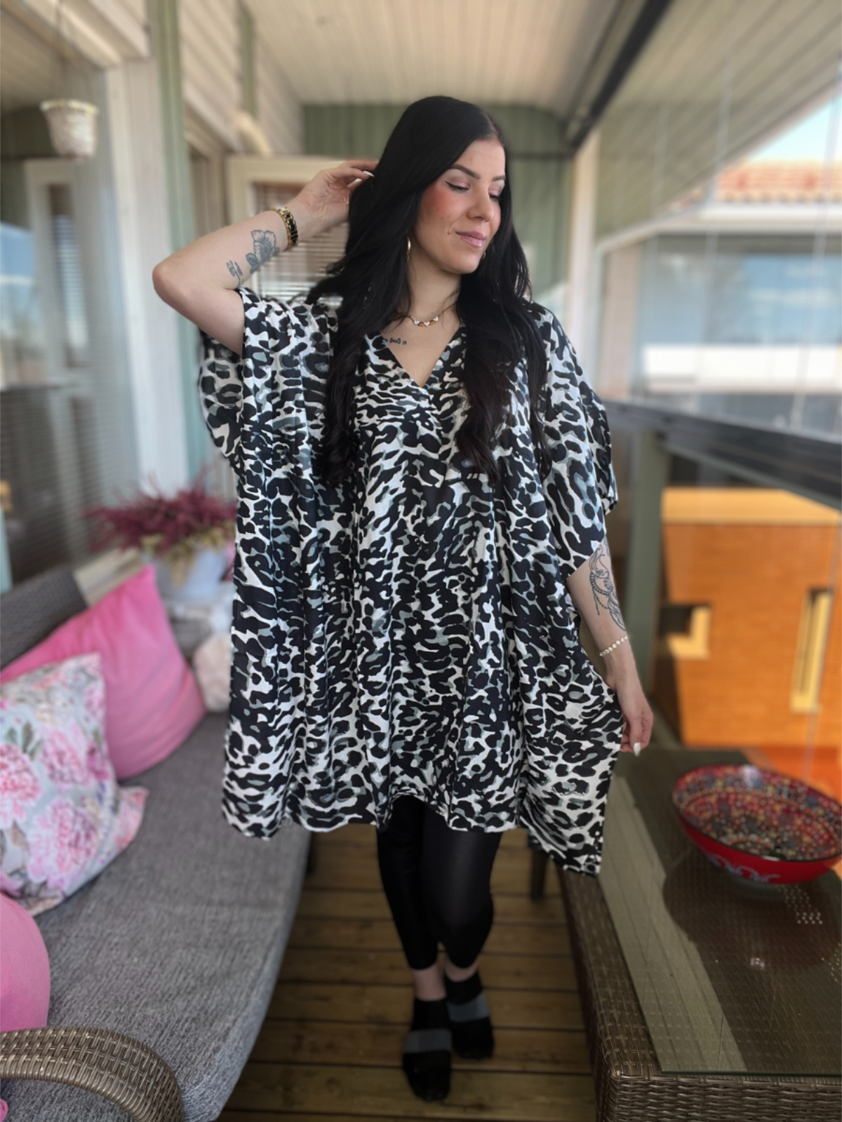 Tunika, poncho Pantteri musta-valkoinen, Lasessor