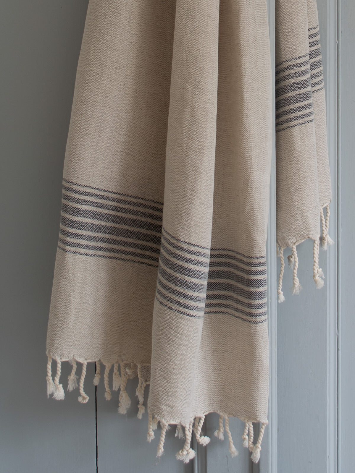 Hamam pyyhe Natur musta pellava 100x170cm