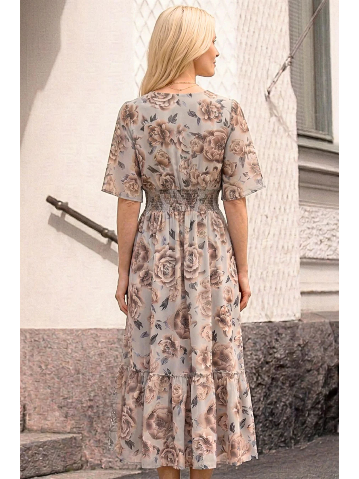 Mekko Hanae lyocell nutria, Lasessor