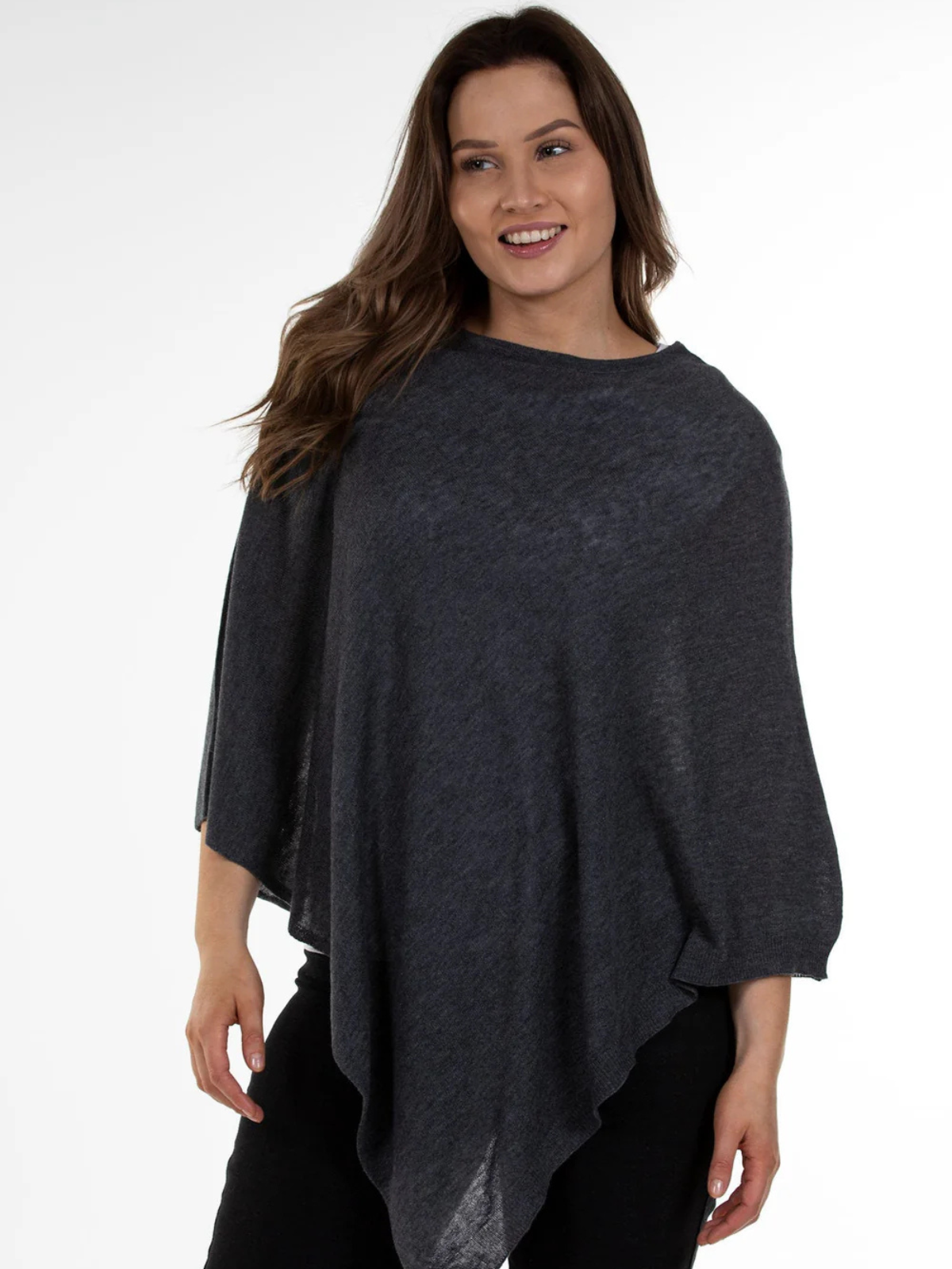 Poncho Juolas tummanharmaa, Lasessor