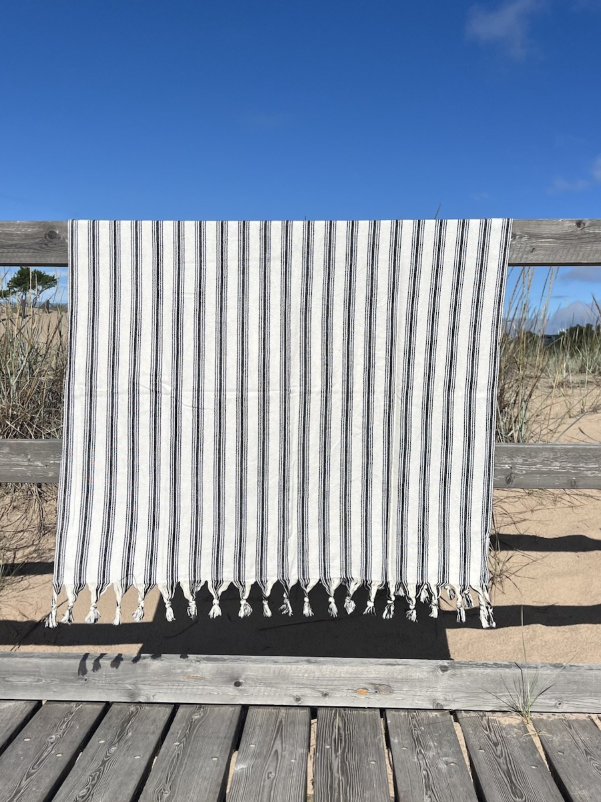 Kreikkalainen kylpypyyhe Kaisla musta puuvilla 100x180cm