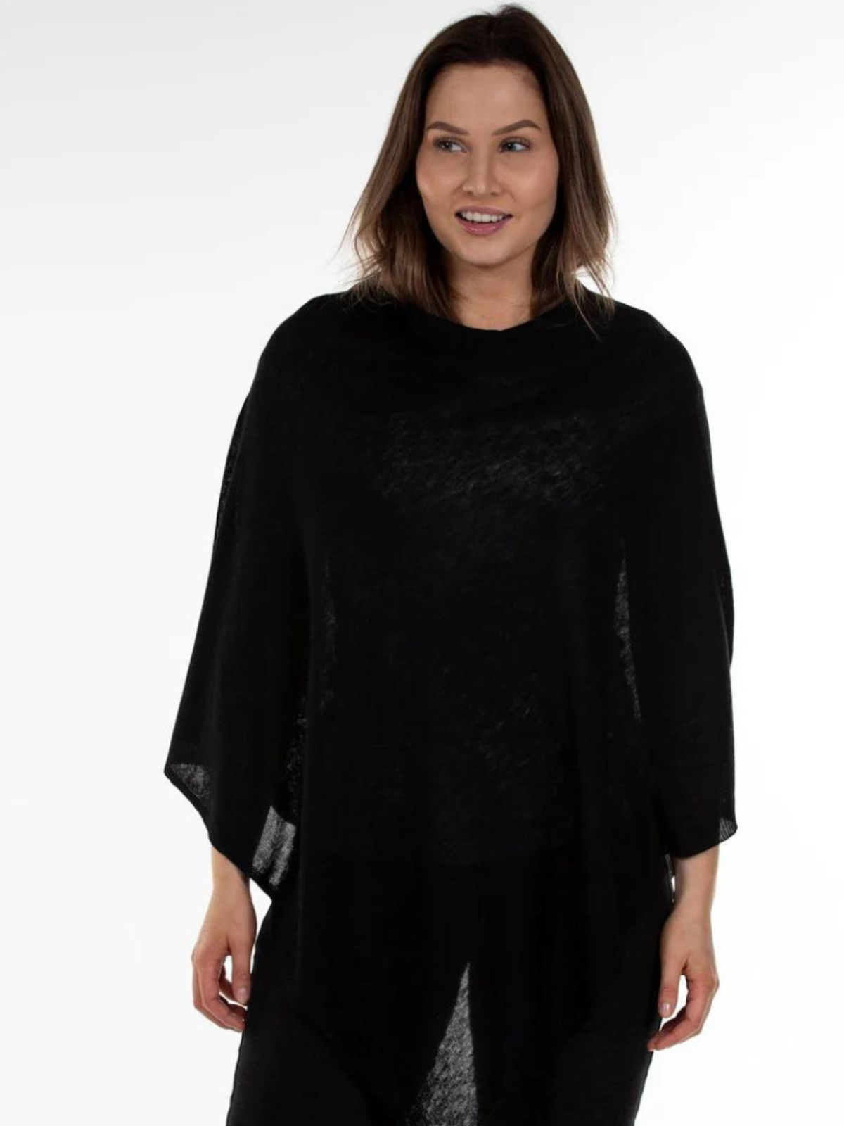 Poncho Juolas musta, Lasessor