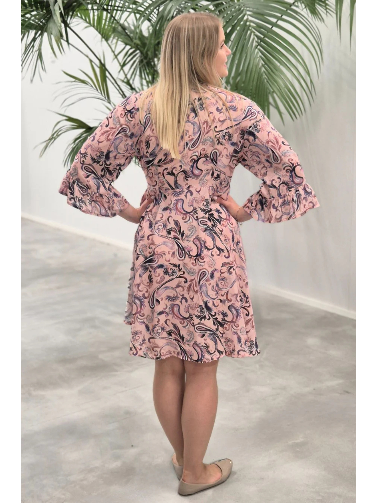 Mekko Shivi lyocell rosa, Lasessor