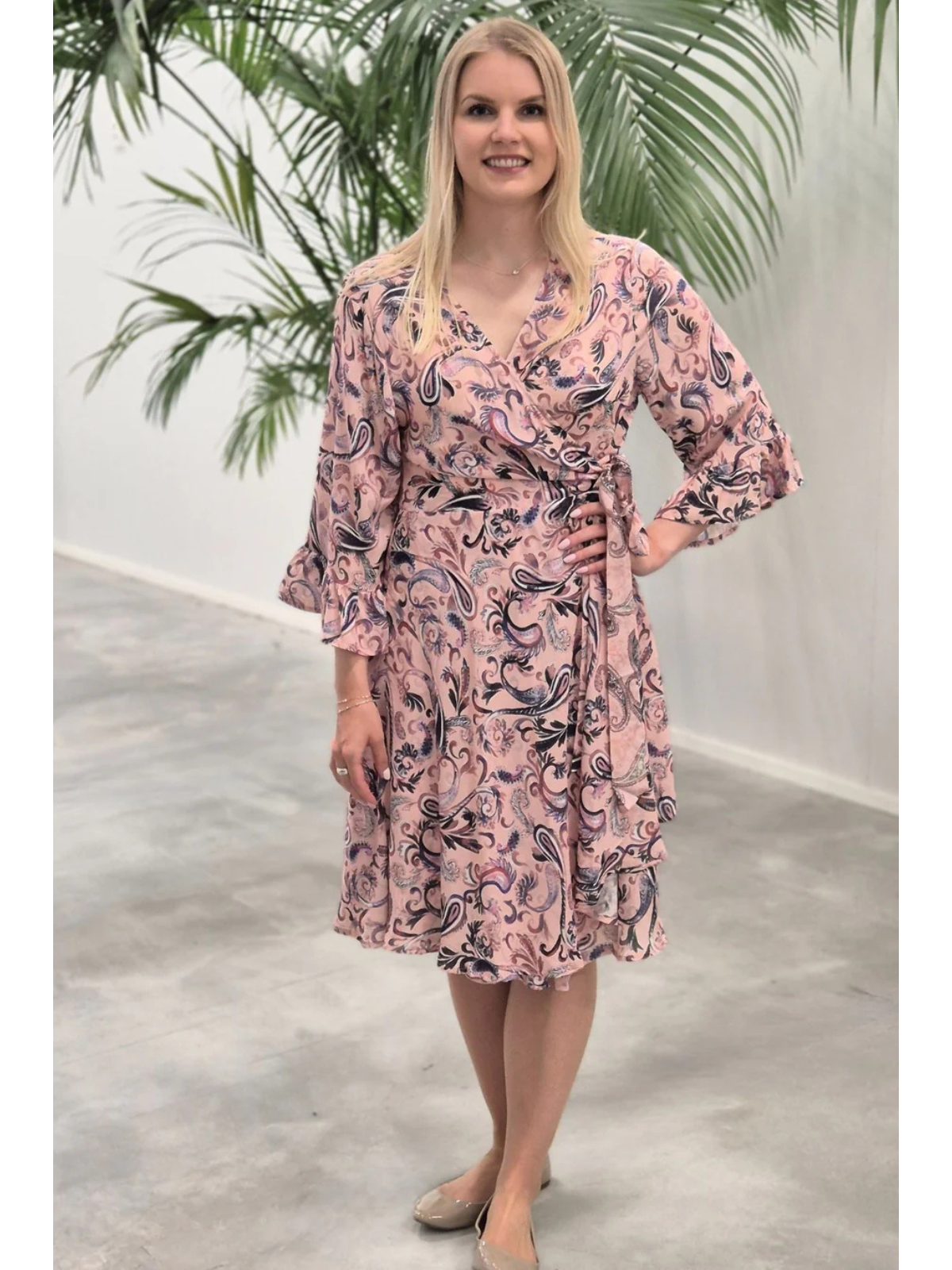 Mekko Shivi lyocell rosa, Lasessor